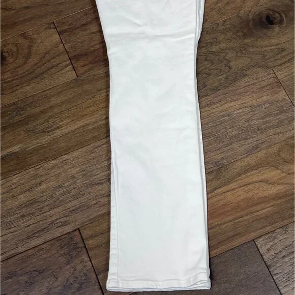 CABI Button Fly Straight Jeans White Sz 6 #6284 NWOT - Picture 3 of 7